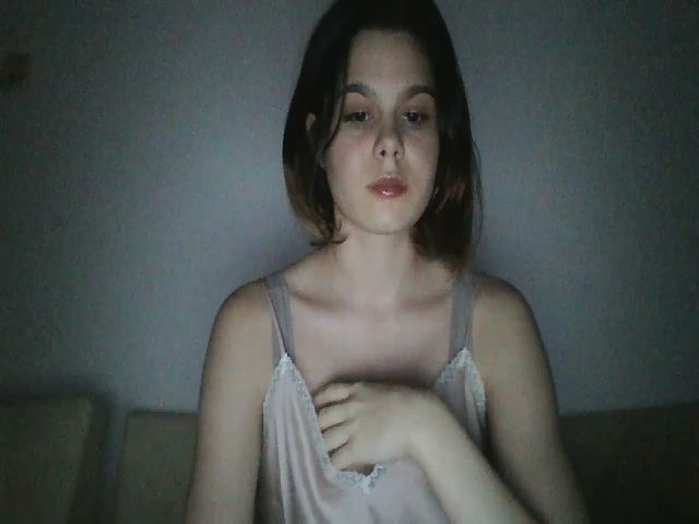 Live sex webcam photo for AriahKiss #271451255