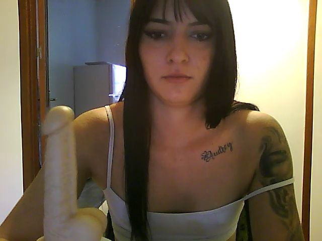 Live sex webcam photo for HotNaty69 #271449104