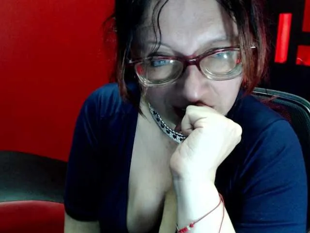 Live sex webcam photo for sinfulpassion #271450545