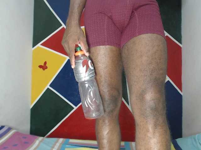 Live sex webcam photo for MonikHotParty #271441726