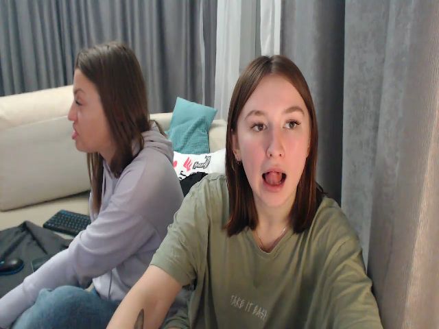 Live sex webcam photo for Chloe_Gf #271451720