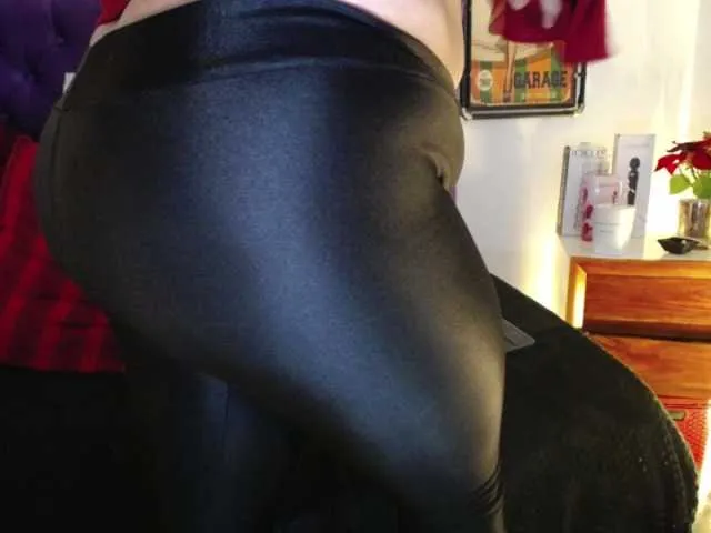 Live sex webcam photo for summynov #271463101