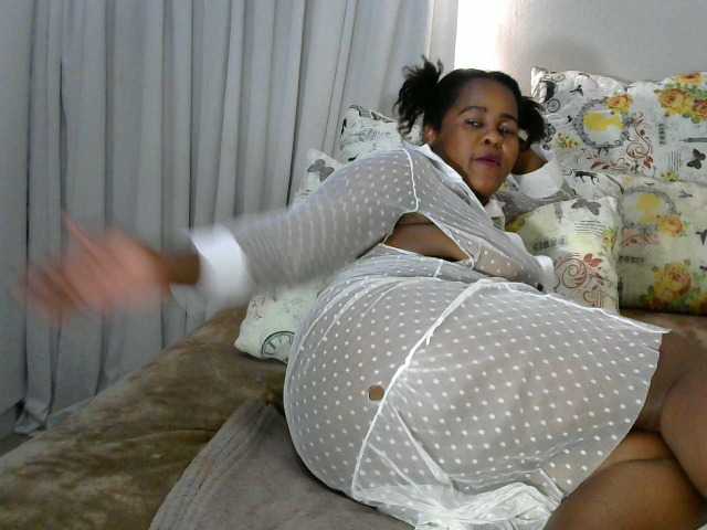 Live sex webcam photo for HOTNIPPLESSXX #271456761