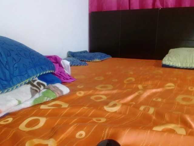 Live sex webcam photo for Daizy-cooper #271453390