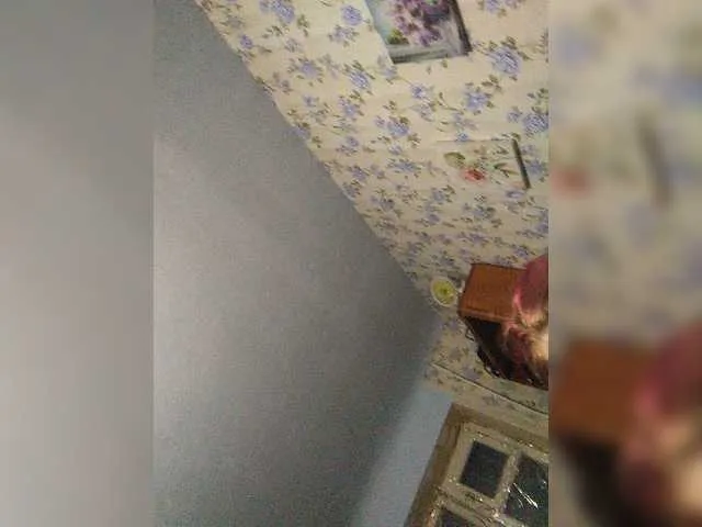 Live sex webcam photo for AlinaPixel #271453602