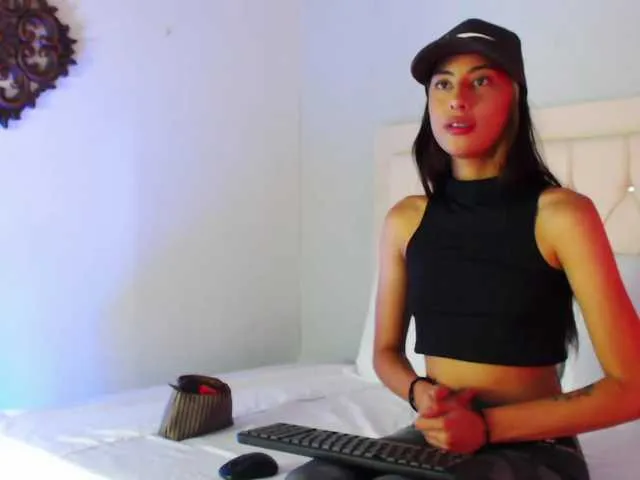 Live sex webcam photo for evangelingtor #271463896