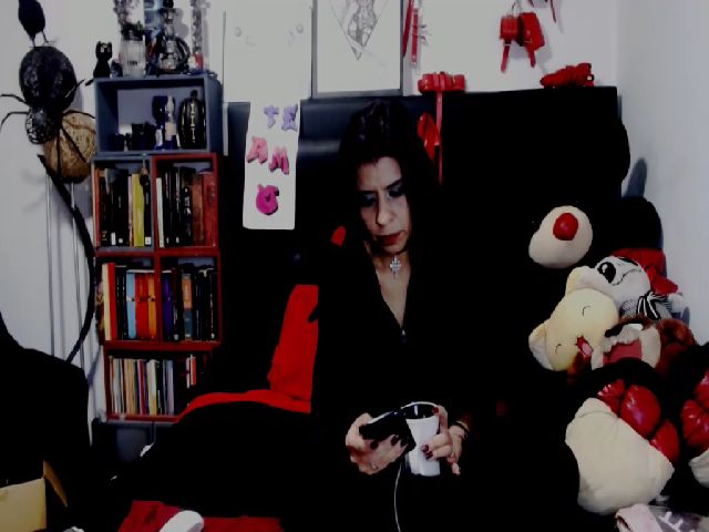 Live sex webcam photo for MilfKatty #271455462