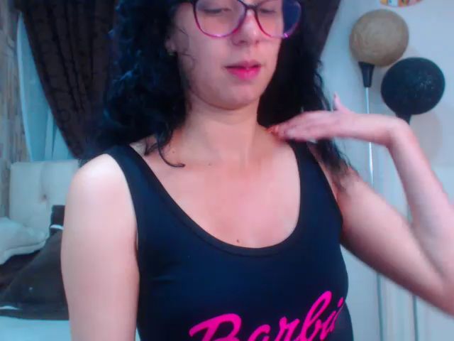 Live sex webcam photo for Karorivero #271454483