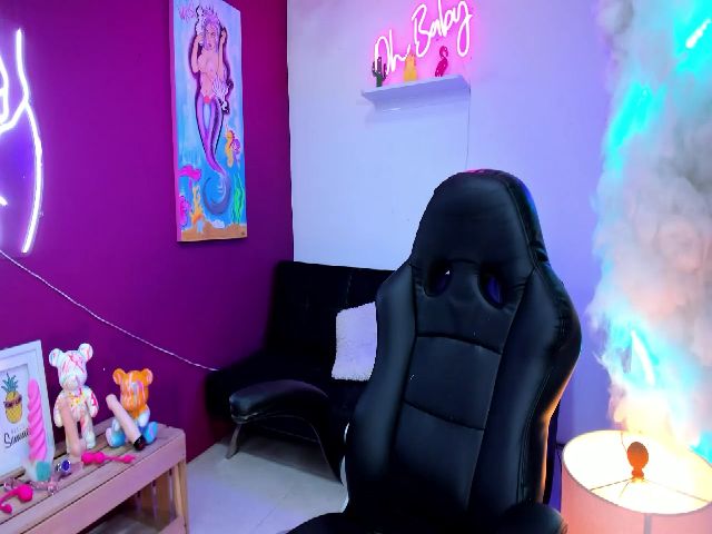 Live sex webcam photo for Little_Miaa1 #271466256