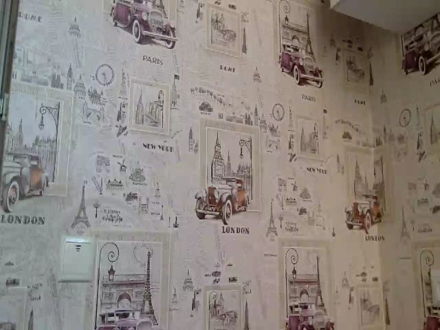 Live sex webcam photo for JolyBoss #271458551