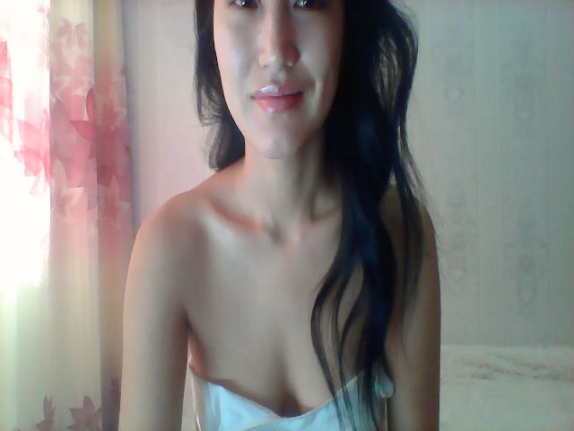 Live sex webcam photo for SweetRo0mance #271455185