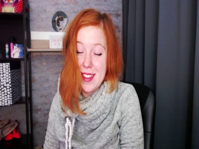 Live sex webcam photo for HottieAlma #271455761