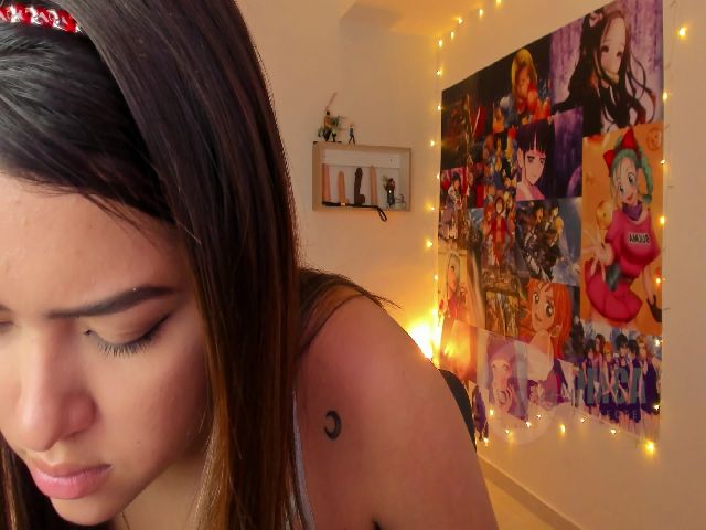 Live sex webcam photo for Angelin_cute #271460646