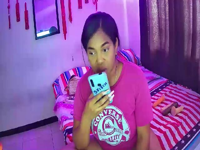 Live sex webcam photo for Brandyebony #271464282