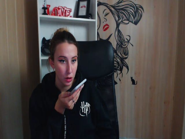 Live sex webcam photo for ModestBlonde #271460677