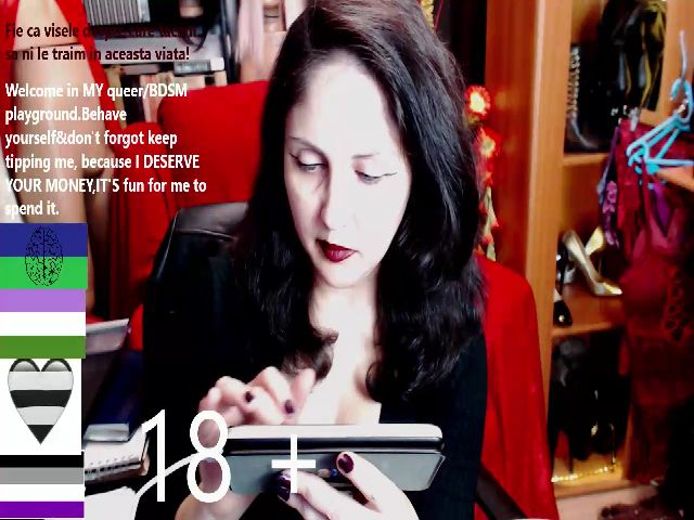 Live sex webcam photo for ImperatrizaS #271454135