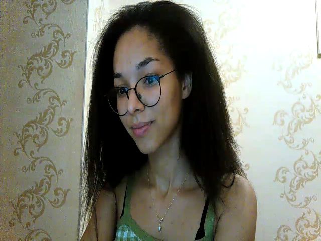 Live sex webcam photo for Carmel_Dee #271465115