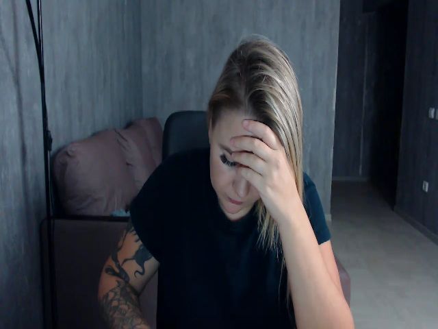 Live sex webcam photo for MaryMarmalade #271461091