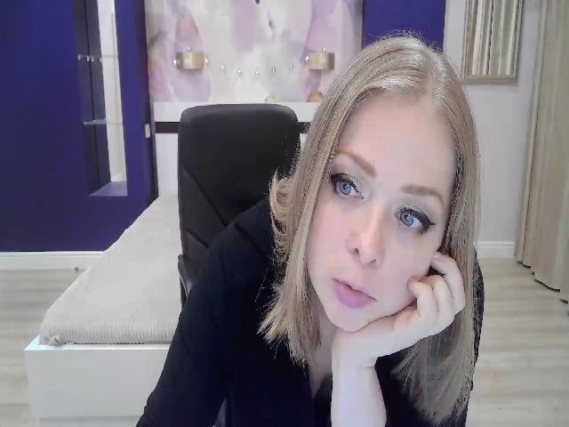 Live sex webcam photo for Nora_Reed #271464315