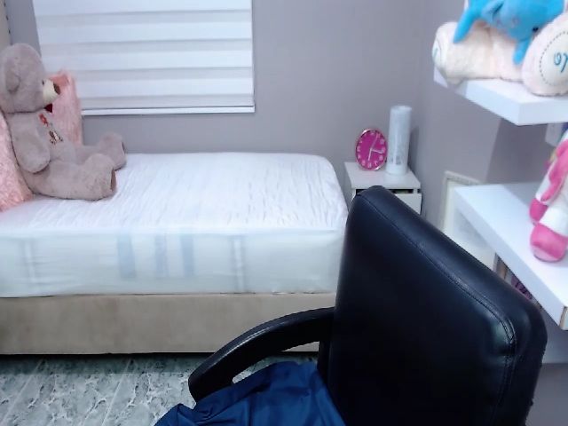 Live sex webcam photo for Emacollins #271466331