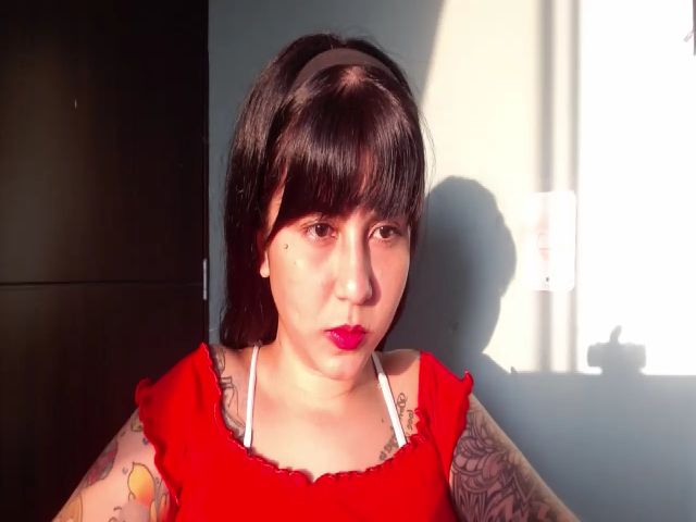 Live sex webcam photo for Petite_sury #271466026