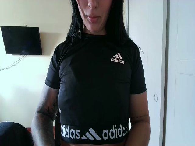 Live sex webcam photo for Aliciadnise #271464417