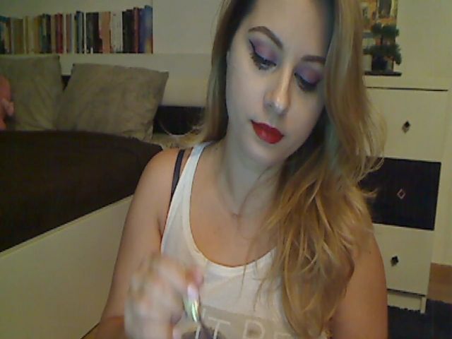 Live sex webcam photo for MISS__S #271460815