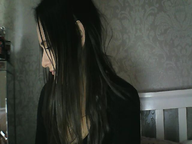 Live sex webcam photo for Sincerelyme3 #271458053