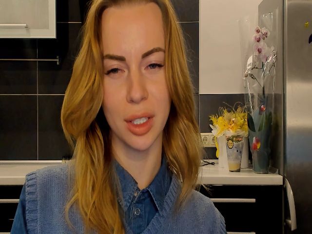 Live sex webcam photo for Lexie_Shore #271465569