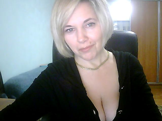 Live sex webcam photo for Vivid_Glance #271465334