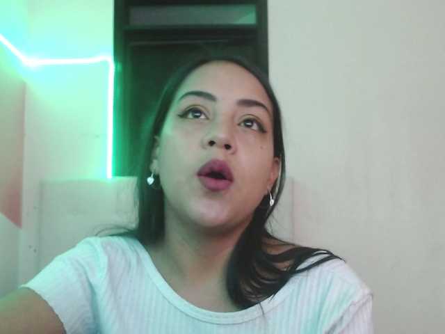 Live sex webcam photo for eva-hot #271459551