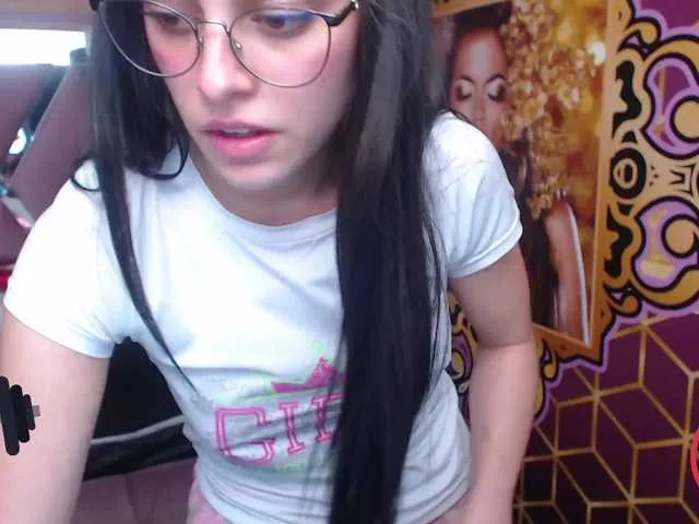 Live sex webcam photo for Vero-Rosse #271459691