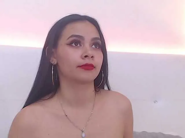 Live sex webcam photo for MelanyRay #271459402