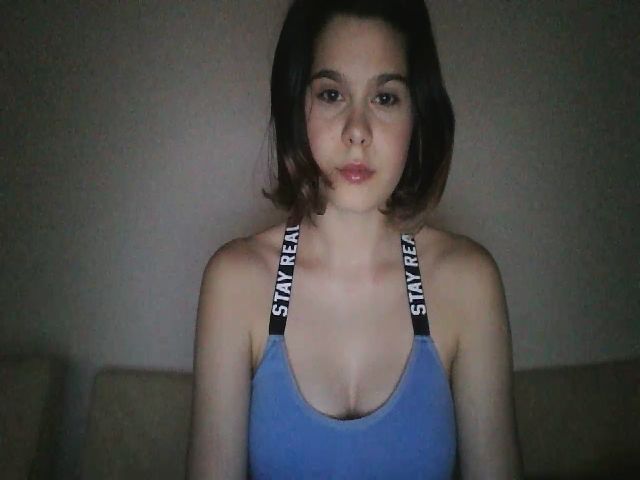 Live sex webcam photo for AriahKiss #271465320