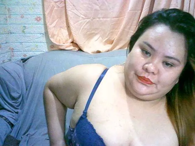 Live sex webcam photo for Asianlyn #271463369