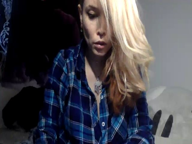 Live sex webcam photo for FRANKK_CASTLE #271465761