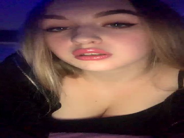 Live sex webcam photo for Elegantlady19 #271462186