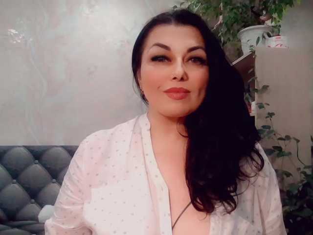 Live sex webcam photo for RealWorker #271462544