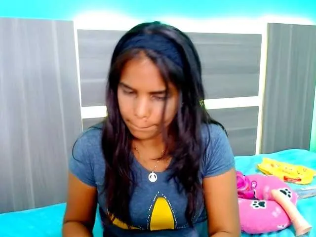 Live sex webcam photo for Tatisxberry #271459576