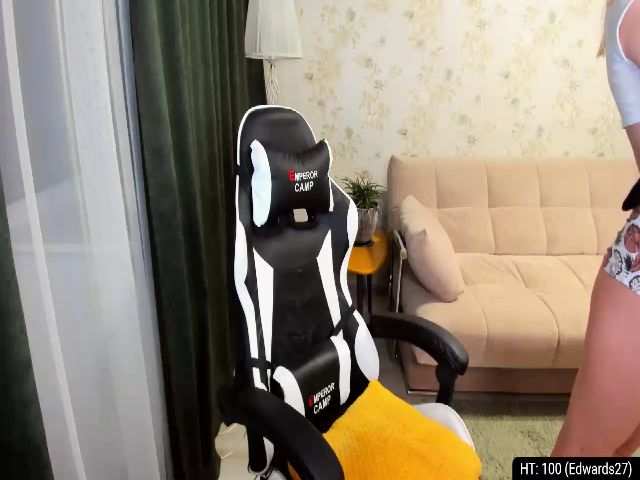 Live sex webcam photo for Make_my_Luck #271464511