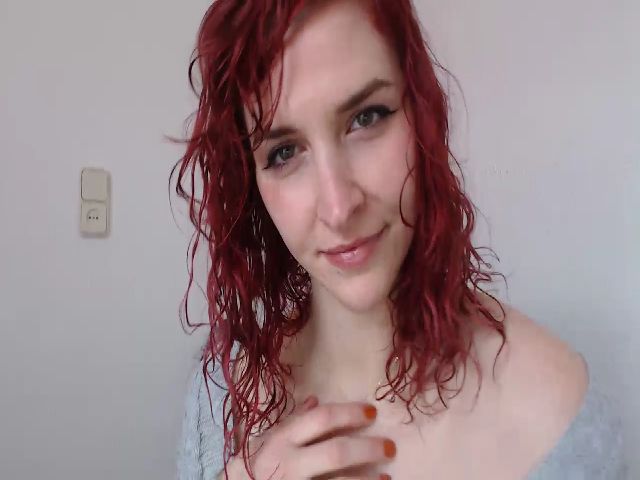 Live sex webcam photo for SunriseSiren #271457450