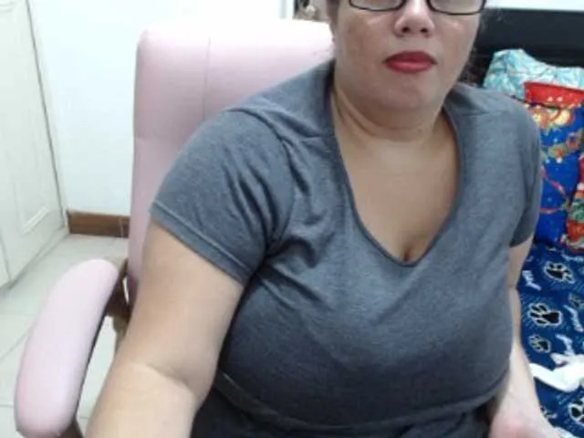 Live sex webcam photo for ElissaHot #271459005