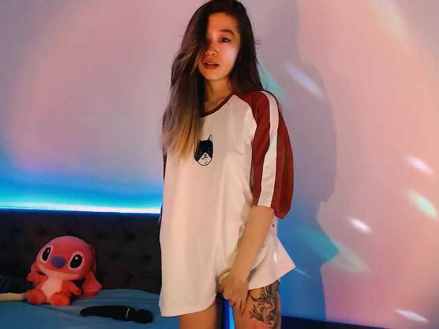 Live sex webcam photo for mimi-cat #271458808