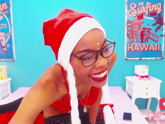 Live sex webcam photo for TamyLynn1 #271453040