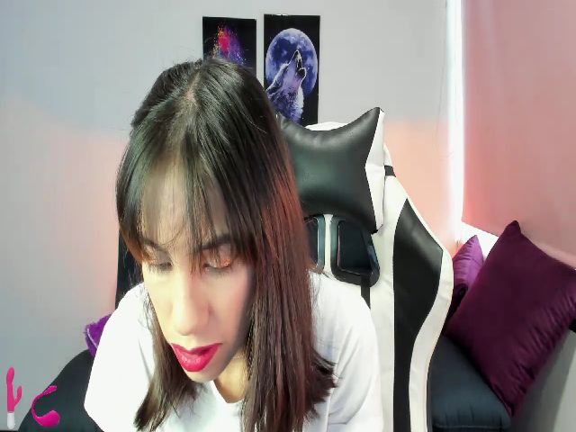 Live sex webcam photo for Angelicce_ #271460547