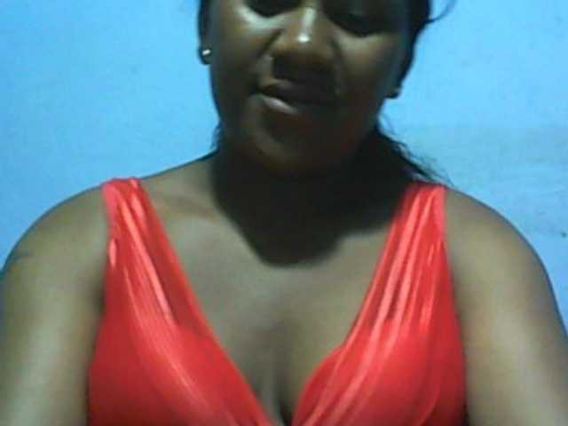 Live sex webcam photo for mybigass15 #271472072