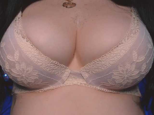 Live sex webcam photo for xcrystalxx #271467325