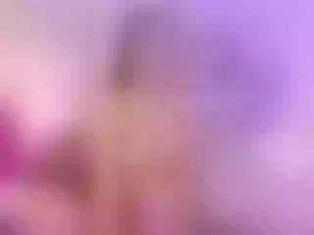 Live sex webcam photo for PaulinRoss #271477905