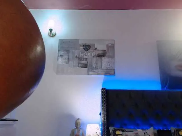 Live sex webcam photo for Claritababe #271479753