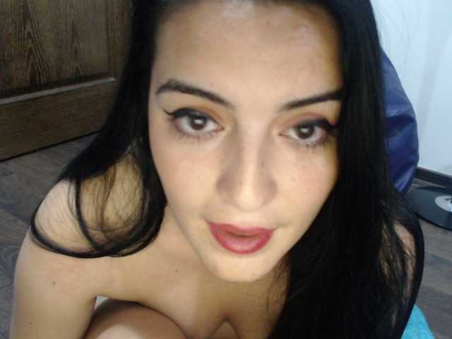 Live sex webcam photo for HelloKitty20 #271478724